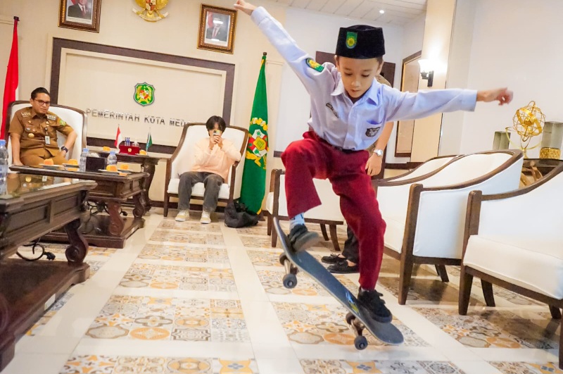 Rico Waas Yakin Yazeed Mampu Ukir Prestasi Di Kancah Internasional