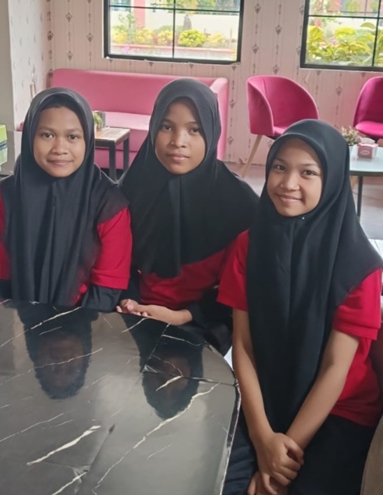 Jadi Siswa Sekolah Rakyat Menengah Pertama 2 Medan Salsabila Bercita cita  Kerja Kantoran