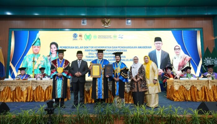 UMSU Dan Muhammadiyah Anugerahi Gelar Kehormatan Kepada Raja Muda Perlis