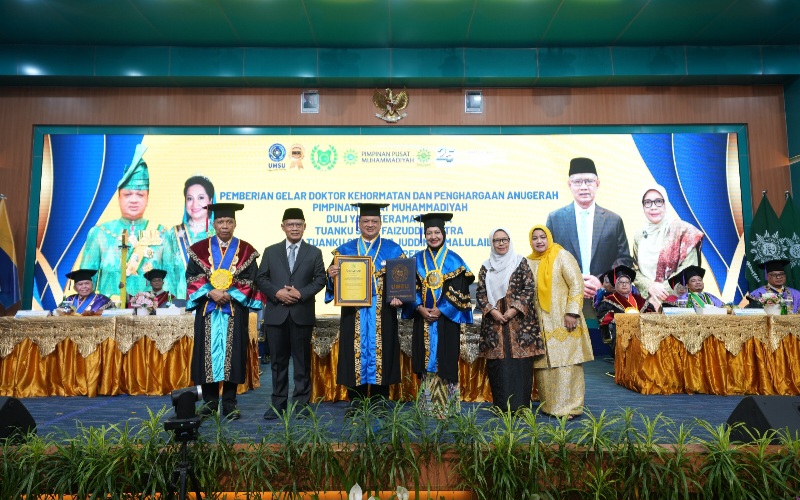 UMSU Dan Muhammadiyah Anugerahi Gelar Kehormatan Kepada Raja Muda Perlis