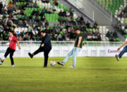 Gubsu Dan Ketua PSSI Erick Thohir Tendang Bola Buka ‘Pegadaian Championship’