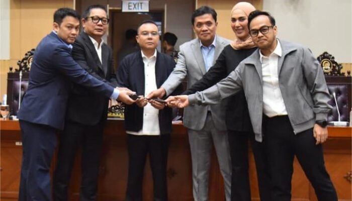 Gantikan Ahmad Sahroni, Rusdi Masse Ditetapkan Jadi Wakil Ketua Komisi III DPR