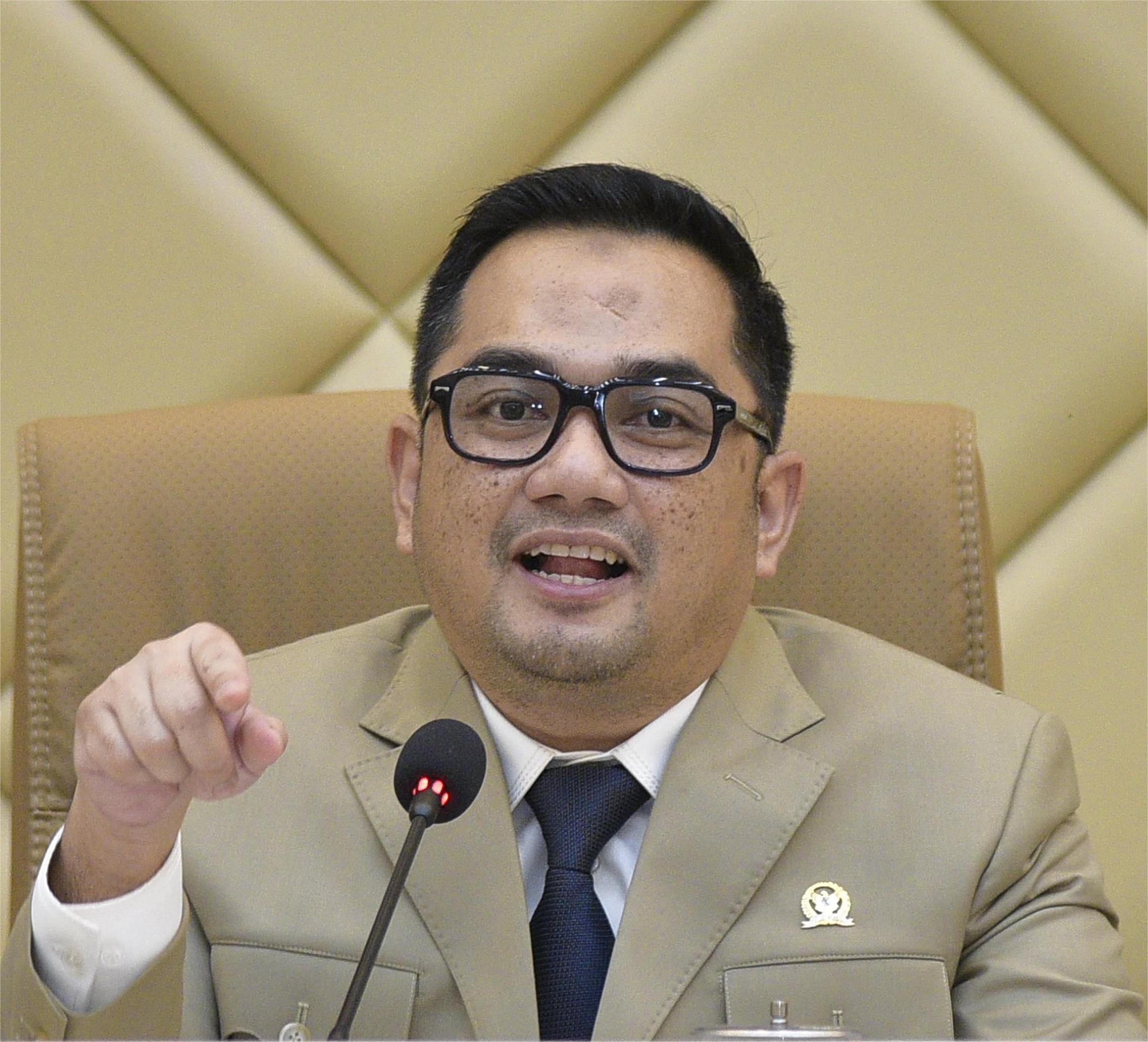 Komisi II Minta Mendagri Hentikan Efisiensi Transfer Pusat Ke Daerah