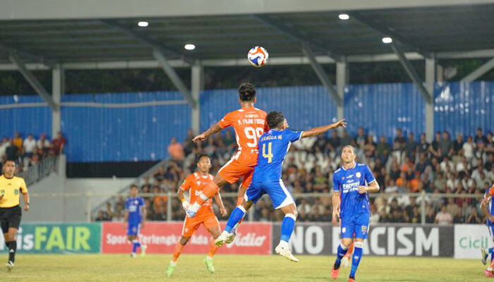 Persiraja Tumbang 2-3, Adhyaksa FC Raih Tripoin