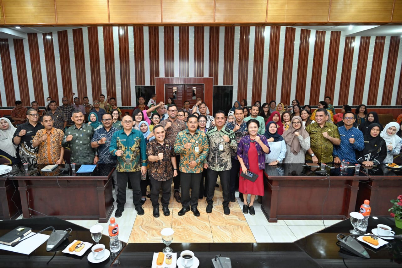 Dorong Perkembangan Ekonomi Sumut, Sekdaprovsu Ingatkan Dinas PMPTSP Terus Berikan Kemudahan Izin Investasi