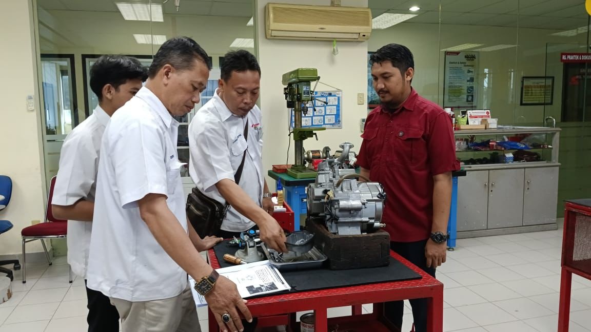 Honda Terus Tingkatkan Kompetensi Guru SMK
