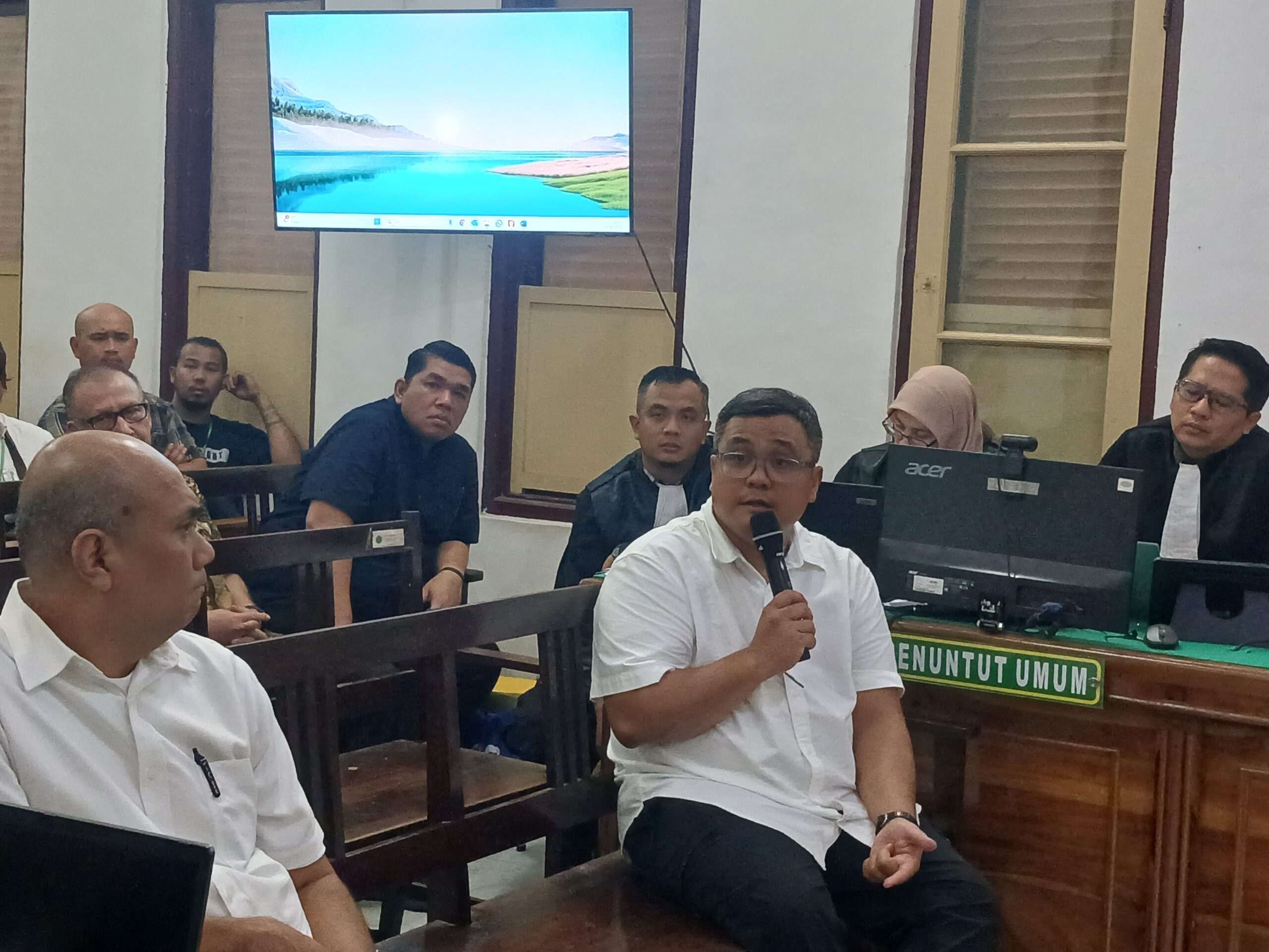 Sempat Berkelit, Topan Akui Dua Proyek Jalan Sipiongot Tanpa Perencanaan Pembangunan