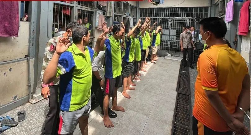 Razia Gabungan Polres Palas Dan Rutan Sibuhuan Sita Barang Terlarang