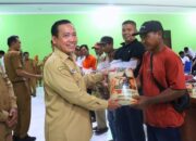 Pj Sekdako Tebingtinggi Salurkan Bantuan Benih Padi Inpari 32 untuk Swasembada Pangan