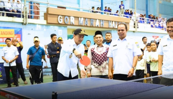 Wali Kota Tebingtinggi Buka Kejuaraan Tenis Meja, Tekankan Sportivitas