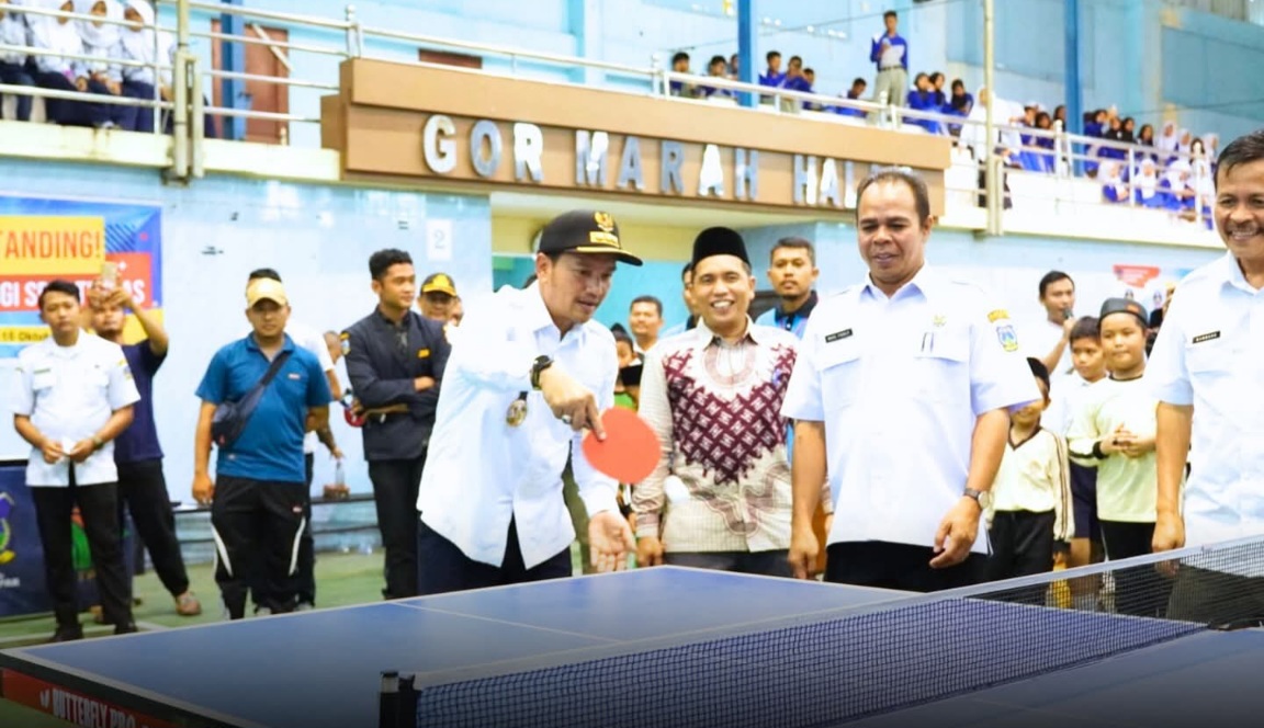 Wali Kota Tebingtinggi Buka Kejuaraan Tenis Meja, Tekankan Sportivitas