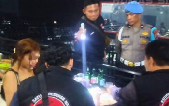 Razia THM, Polres Siantar Tes Urine Pengunjung
