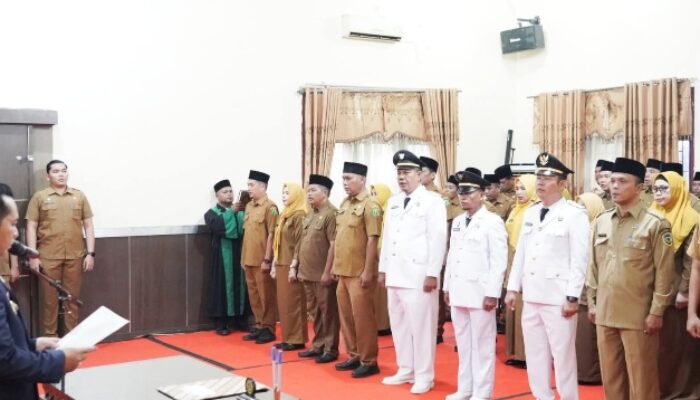 53 Pejabat Administrator Dan Pengawas Dilantik Bupati Padanglawas