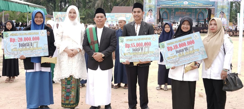 Bupati Palas: Santri Harus Kuasai Teknologi Dan Jadi Solusi