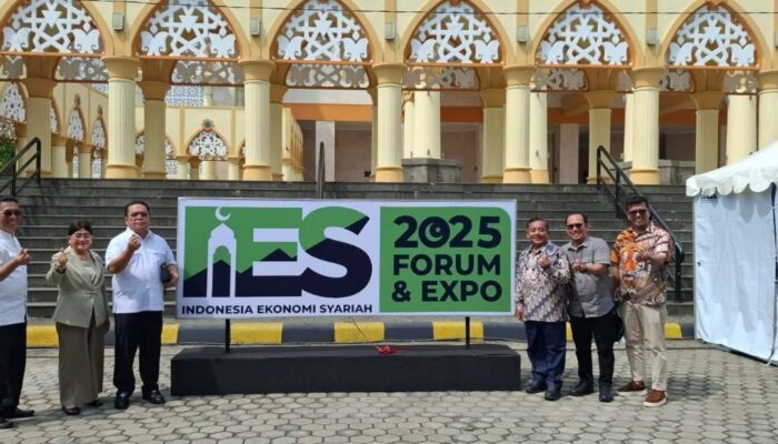 Wesly Serukan Toleransi Di Pembukaan IES 2025 Mataram
