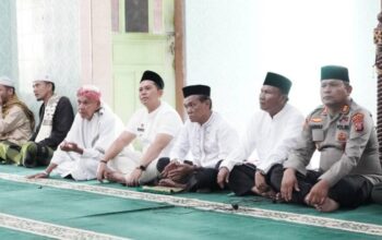 Bupati Padanglawas Jaring Aspirasi Lewat Jumat Berkah