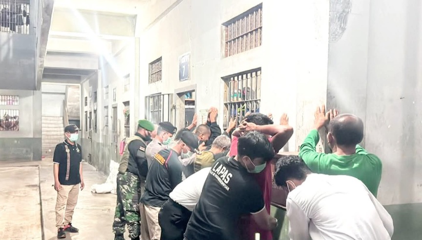 Razia Gabungan Di Lapas Padangsidimpuan, Petugas Sita Cutter Dan Korek Api