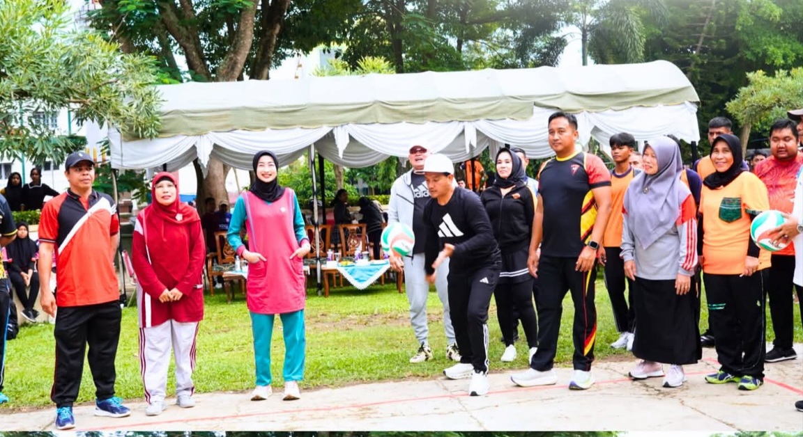 Wali Kota Tebingtinggi Buka Kejuaraan Voli Antarpelajar 2025