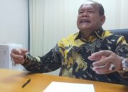 Anggota DPRD Sumut Viktor Silaen Desak PT Inhutani Hentikan Penyadapan Getah Pinus Di Samosir