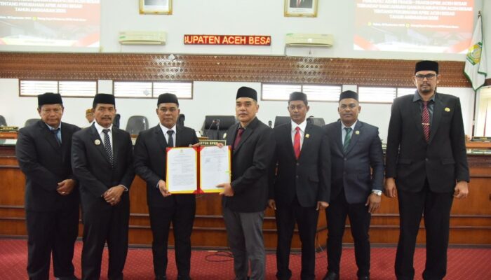 APBK-P Aceh Besar 2025 Disahkan, Bupati Tekankan OPD Kejar Target Di Sisa Waktu