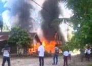 Rumah Warga Padanglawas Ludes Terbakar Saat Ditinggal Ke Kebun