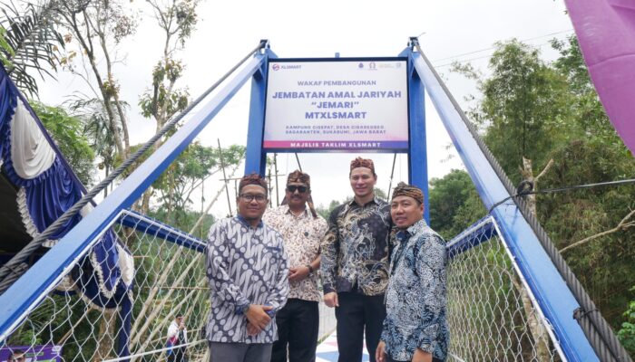 Majelis Taklim XLSMART Resmikan Wakaf JEMARI Di Sukabumi