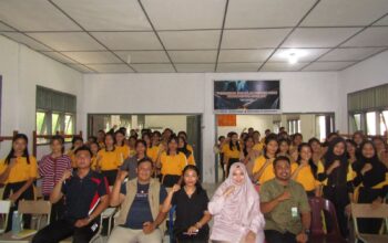 Dosen USU Edukasi Konservasi Penyu Di SMAN 2 Gunung Sitoli
