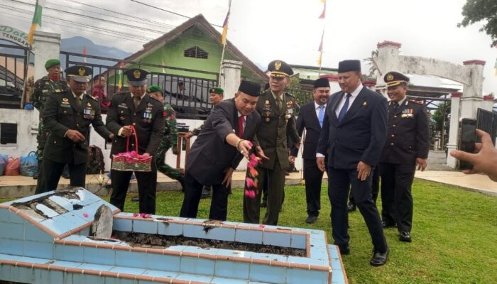 Peringati HUT Ke-80, Kodim 0108/Agara Ziarah Di TMP Lawe Sagu