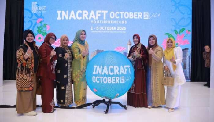 Ketua Dekranasda Aceh Besar Hadiri Pembukaan Inacraft 2025, Dorong UMKM Lokal Tembus Pasar Nasional