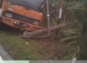 Tiang Listrik Tumbang Ditabrak Truk, Enam Kecamatan Di Aceh Selatan Gelap Gulita
