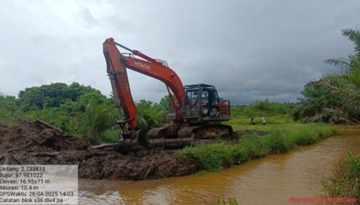Distanbunkan Subulussalam Minta PT Laot Bangko Setop Parit Gajah