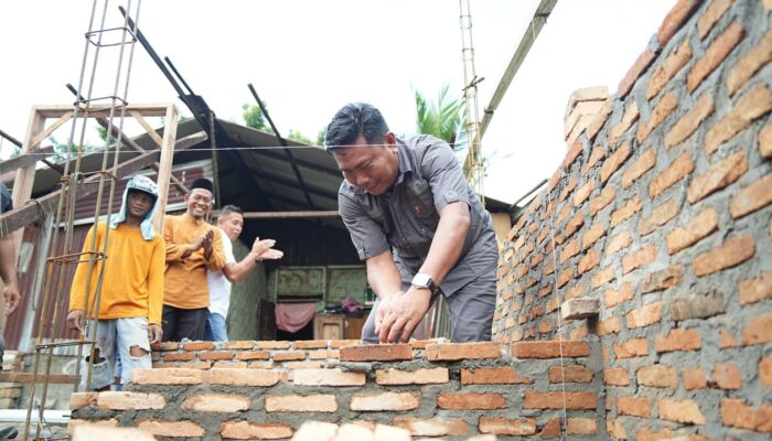 Berjemur Di Pagarmerbau, Wabup Deliserdang: Kesehatan Anak Sekolah Diawali Toilet Bersih