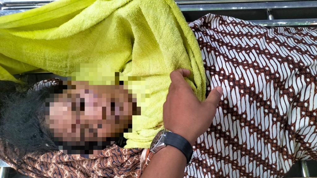 Mahasiswi Meninggal Ditabrak Hiace