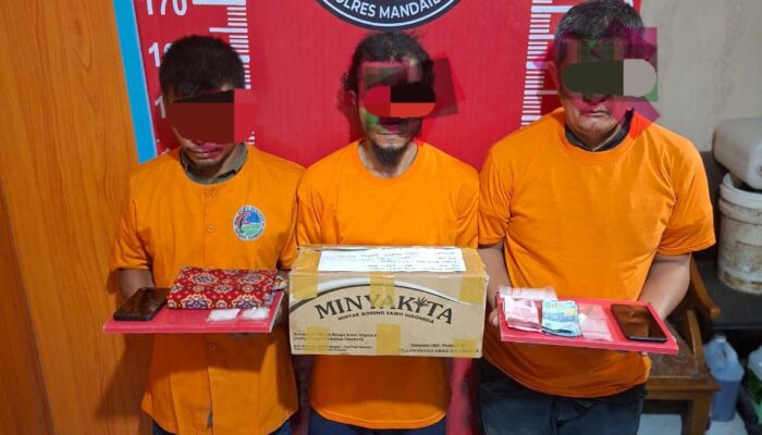 Polisi Ringkus Kurir Dan Pengedar Sabu Di Loket Bus Kotanopan