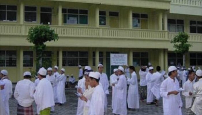 Dari 42.433 Ponpes, Hanya 50 Ponpes Miliki Persetujuan Bangunan Gedung