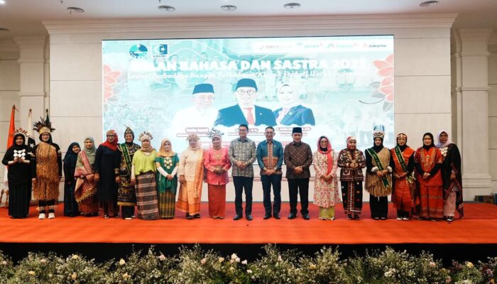 Sarasehan Budaya FORHATI, Romo: Sumpah Pemuda Tonggak Sastra dan Bahasa