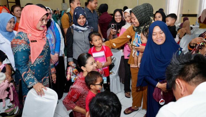 TP PKK Kota Binjai Tinjau Langsung Imunisasi dan Pemeriksaan Kesehatan Balita