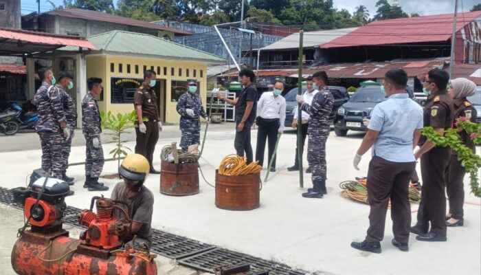 Kejari Nias Selatan Musnahkan Barang Bukti Kasus Ilegal Fishing