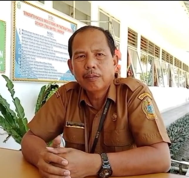 Belum Bayar Uang Komite, Siswi SMAN  1 Gunungsitoli Ditolak Ikut Ujian