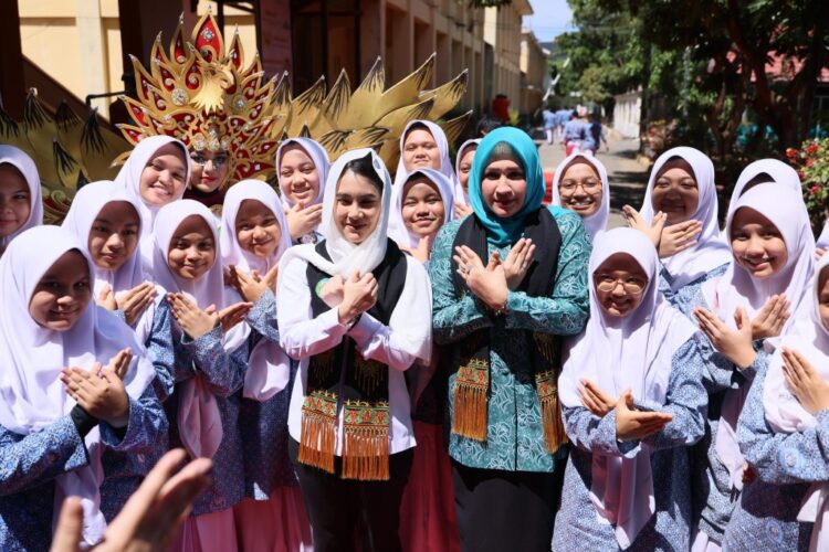 Peresmian SMA 10 Fajar Harapan Jadi SMA Unggul Garuda Transformasi
