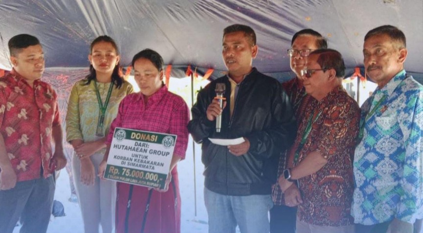 PT. Hutahaean Group Peduli Korban Kebakaran Di Desa Simarmata