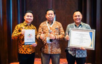 PLN UIP Sumbagut berhasil meraih penghargaan Silver Trophy pada ajang penganugerahan Indonesian Social Sustainability Forum (ISSF) 2025 yang diselenggarakan di Hotel Bidakara, Birawa Assembly Hall, Jakarta Selatan, 30 September 2025.