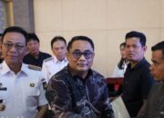 Serahkan 200 Sertifikat Tanah Di Tapsel, BPN Sumut Komit Selesaikan Konflik TPL