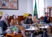 Bulog Sumut Salurkan 1.356 Ton Jagung Pakan Untuk Peternak Ayam Petelur Mandiri