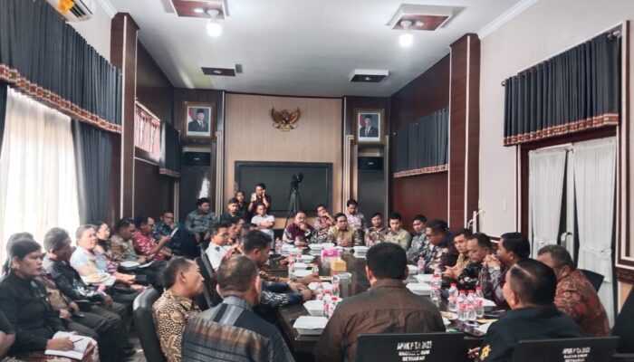 Bupati HM Salim Fakhry Silahturahmi Bersama Pendeta Se-Aceh Tenggara