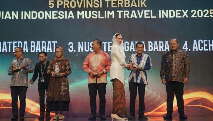 Pemerintah Aceh Raih Dua Penghargaan Di Ajang Indonesia Muslim Travel Index 2025