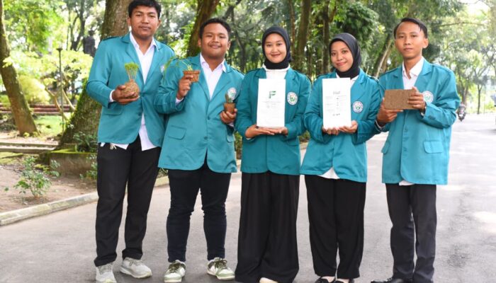 Mahasiswa PKM-K Unimed Ciptakan Solusi Ramah Lingkungan: Busa Bunga dari Limbah Ampas Tebu
