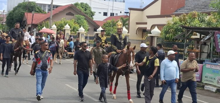 Pawai Budaya Semerakan HUT Ke-26 Bireuen