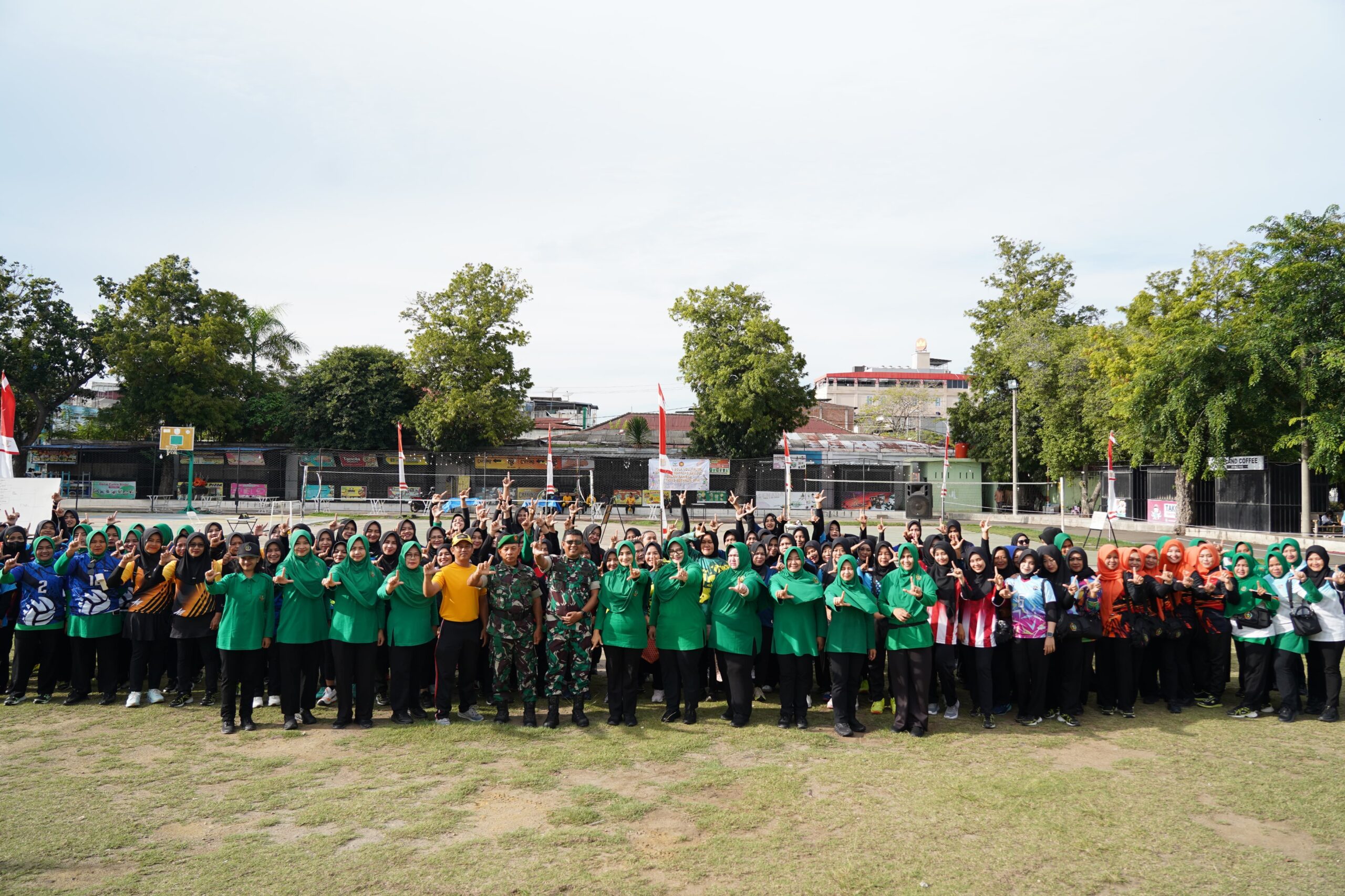 Danrem Lilawangsa Buka Turnamen Voli Putri HUT ke-80 TNI
