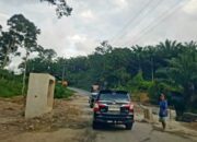 Rusak Parah Jalan Lintas Nasional Warnai Kabupaten Karo, Dairi Dan Pakpak Bharat
